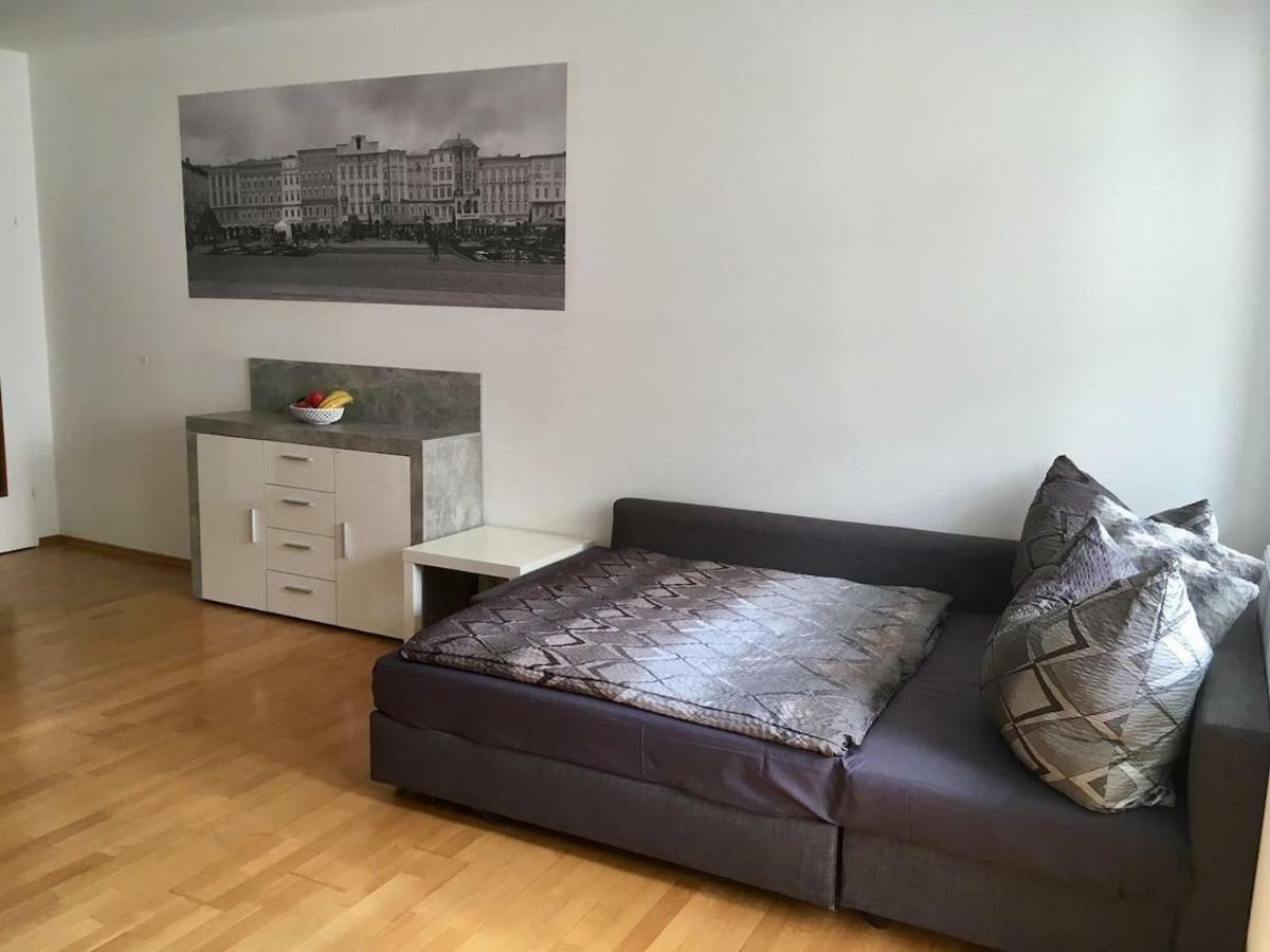 Appartement Top 7 Linz Buitenkant foto