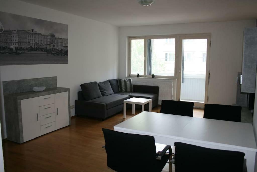 Appartement Top 7 Linz Buitenkant foto